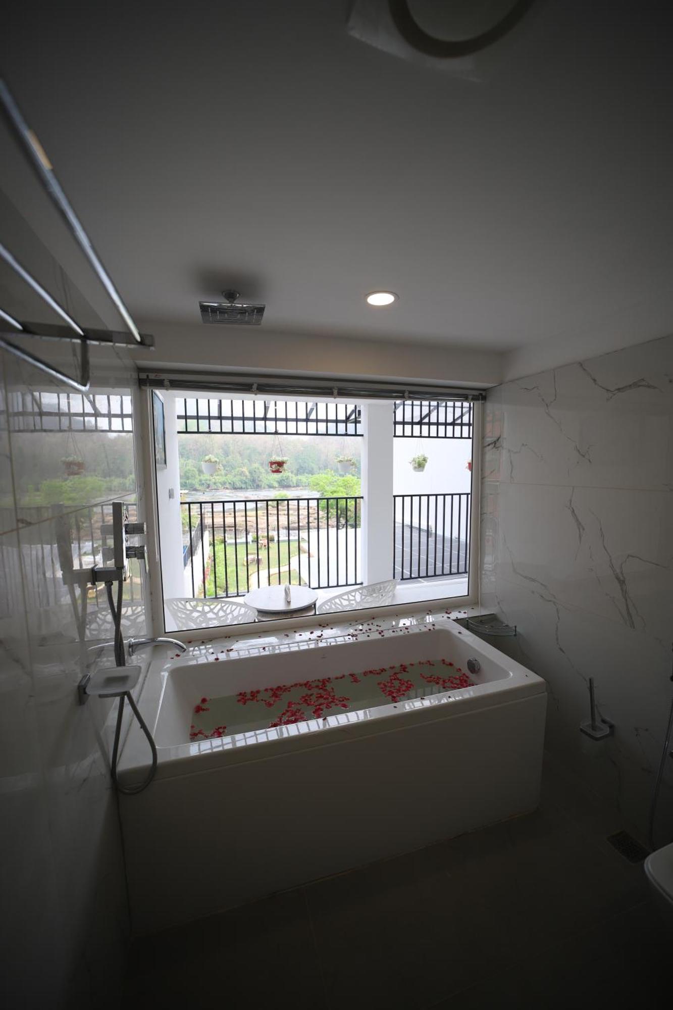 Seeheim Resorts 阿西拉帕利 外观 照片